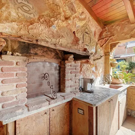 Casa Gaudi ゲストハウス