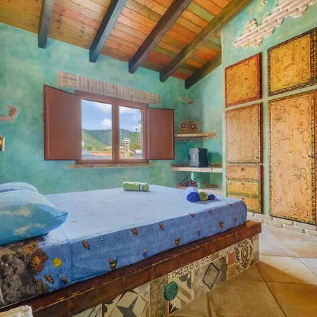 Guest house Casa Gaudi Teulada