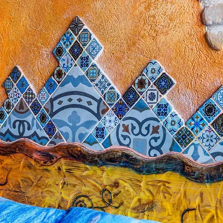 ゲストハウス Casa Gaudi テウラーダ