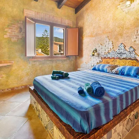 Casa Gaudi