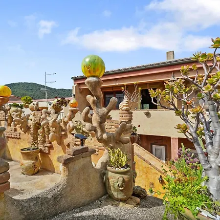 Casa Gaudi Teulada